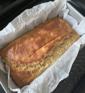 バナナケーキ焼き上がり
